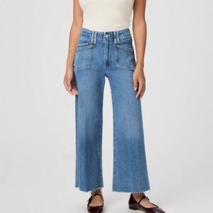 sold elsewhere 
Anessa Petite 25" Wide Leg Jean Size 29 petite NWT